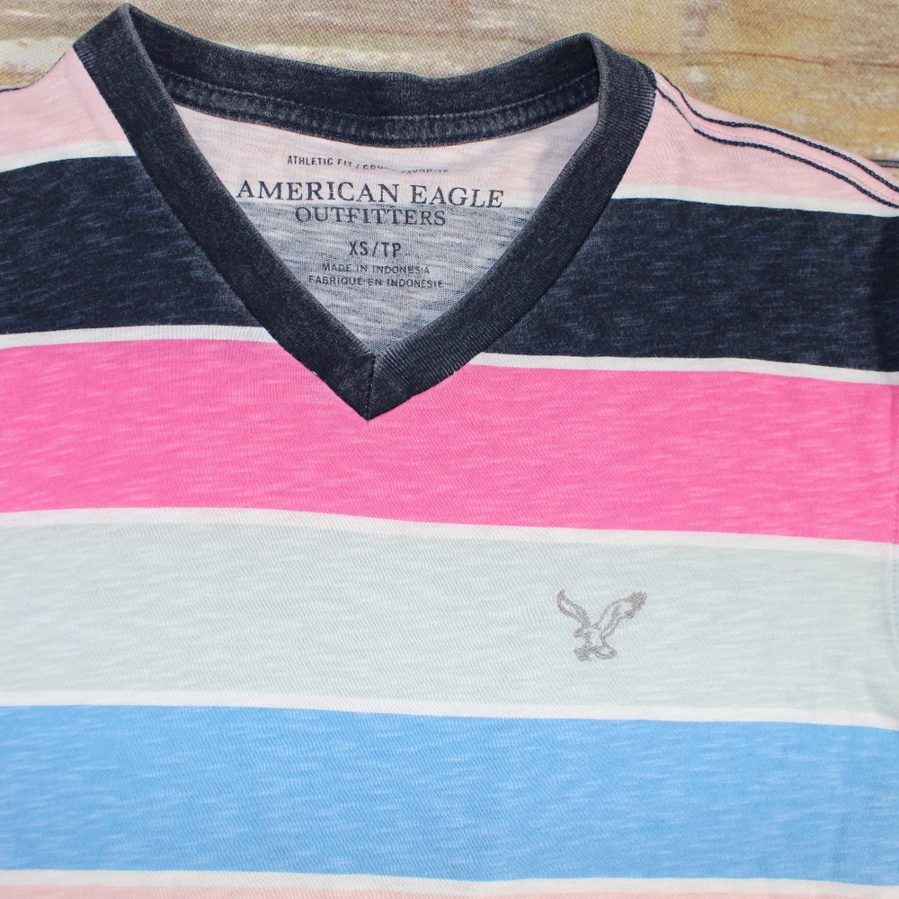 AEO Pink & Blue Striped N Veck Tee Size XS - Picture 3 of 3